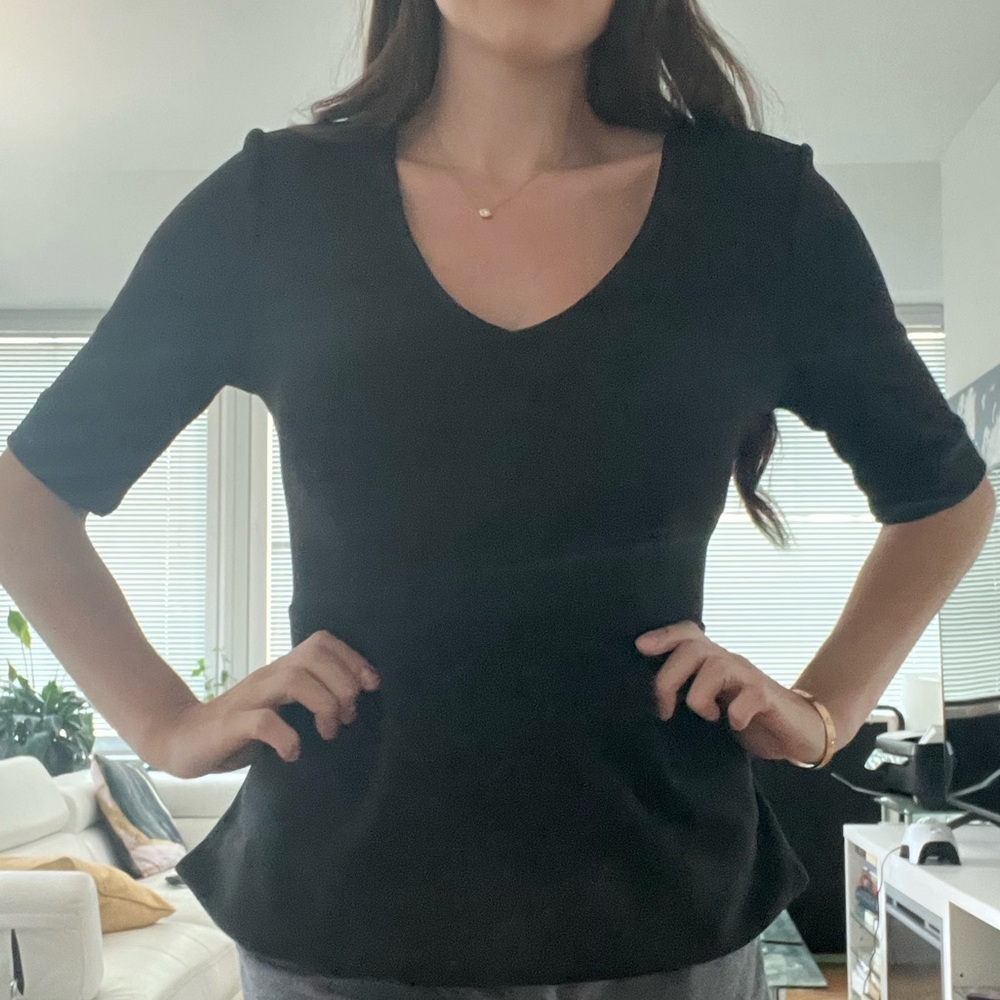 Black fitted blouse - Picture 2 of 2